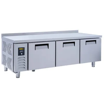 Gast TTKB1310 Tezgah Tipi 3 Kapılı Kısa Geniş Buzdolabı